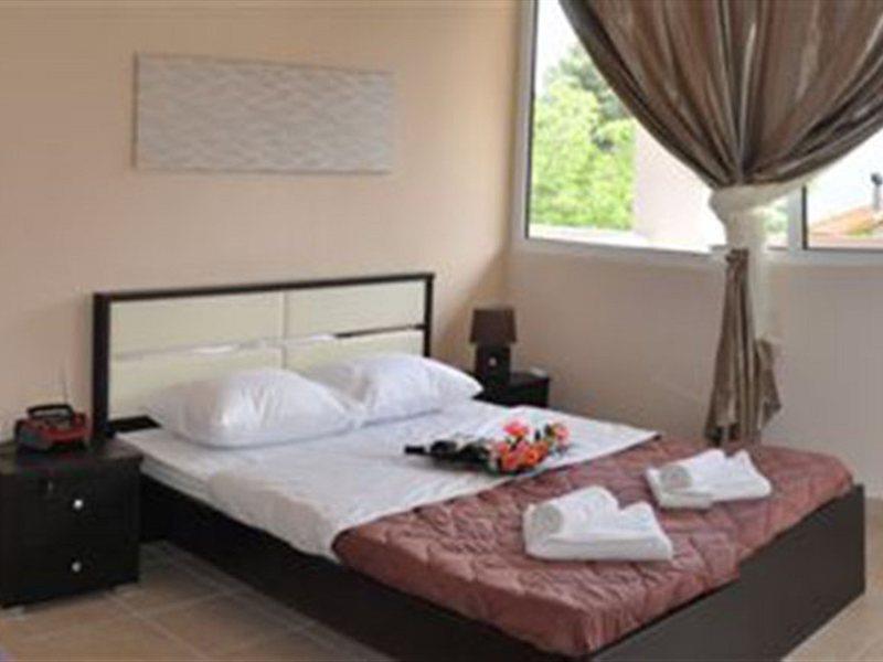 Golden Beach Hotel Метаморфоси Экстерьер фото