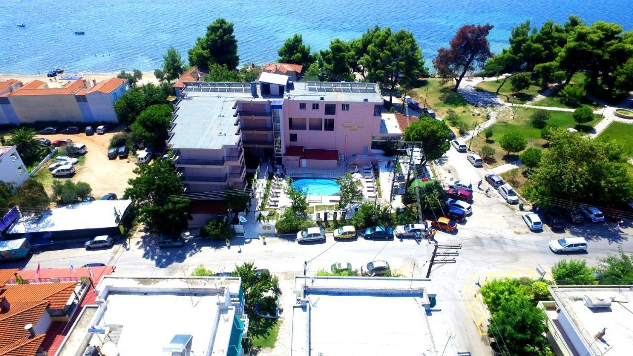 Golden Beach Hotel Метаморфоси Экстерьер фото